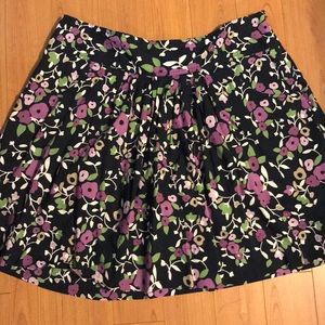 Loft skirt size 8. Floral garden party!